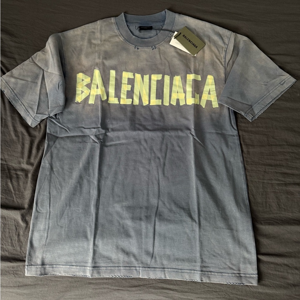 Nike Gray and Yellow Short Sleeve Tee